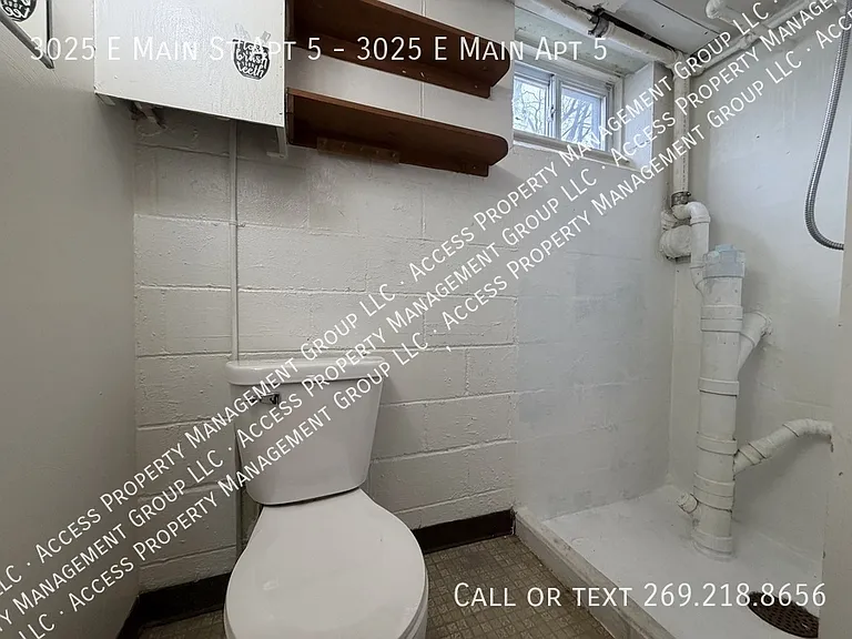 3025 E Main St #5 — Photo 5