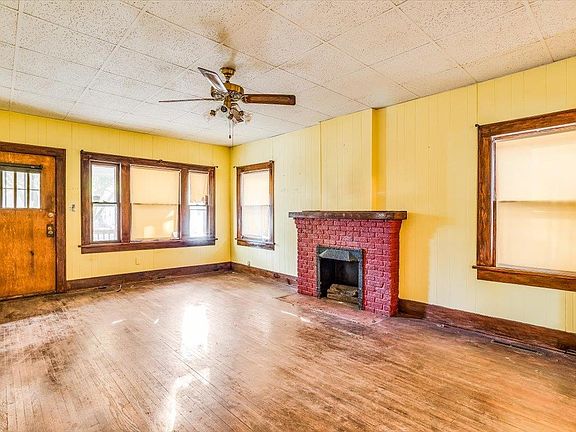 5th image of 415 S Millwood St