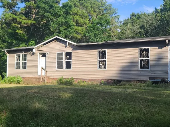 642 Zion Church Rd, Mount Gilead, NC 27306