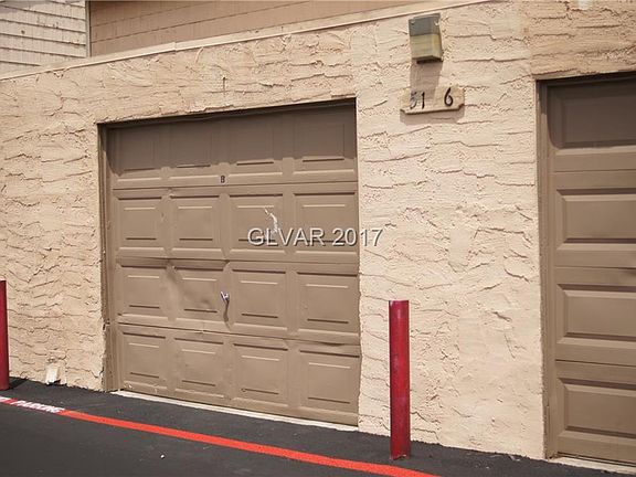 3rd image of 5136 Golden Ln