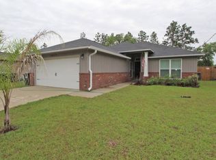 5917 Fairlands Rd, Milton, FL 32583