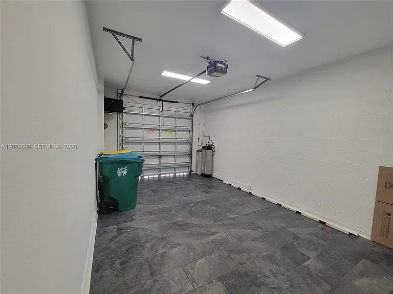 1107 NW 40th Ter #1107 — Photo 30