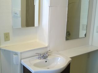 731 Broadway St #1/2, Eau Claire, WI 54703