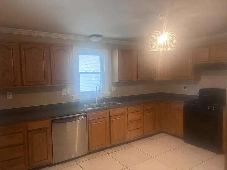5000 Locust Ln — Photo 23