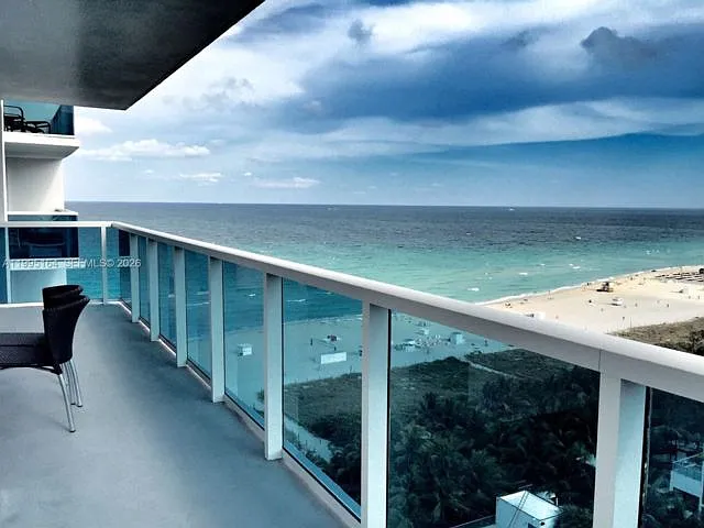 2301 Collins Ave #1507 — Photo 1