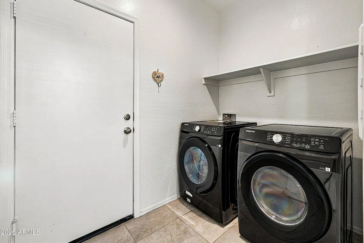 3 bed, 2.0 bath, 1526 sqft, $1,500 — Photo 4
