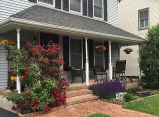53 Wallace St, Red Bank, NJ 07701