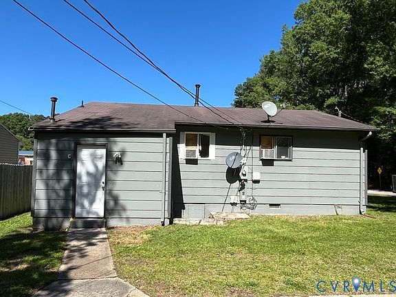 4th image of 8 Gibbons Ave