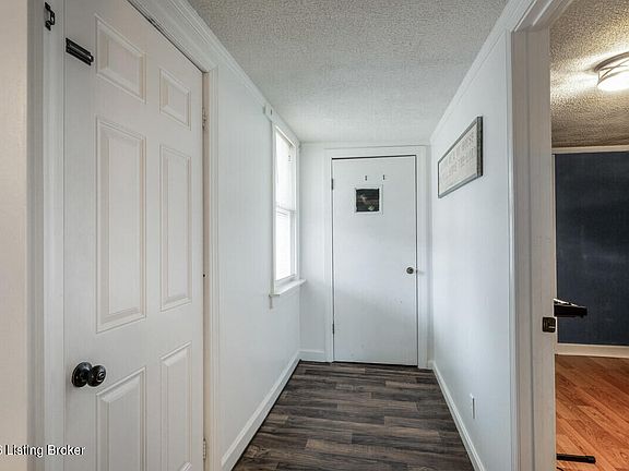 3rd image of 109 Central Ave
