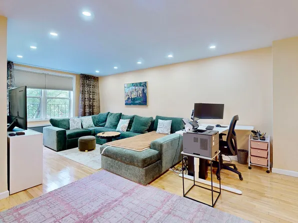 3903 Nostrand Avenue image 4 of 22