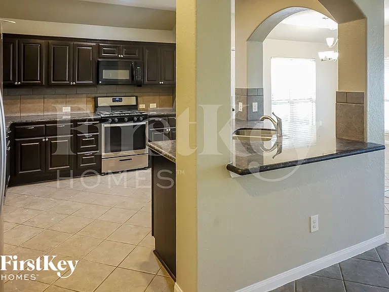 297 Country Crossing Cir — Photo 8