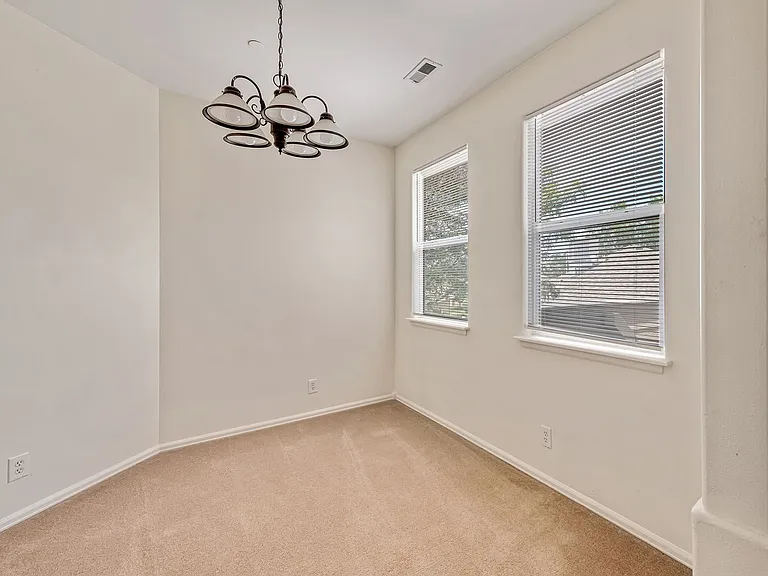2485 Fountainhead Blvd #F-11 — Photo 16