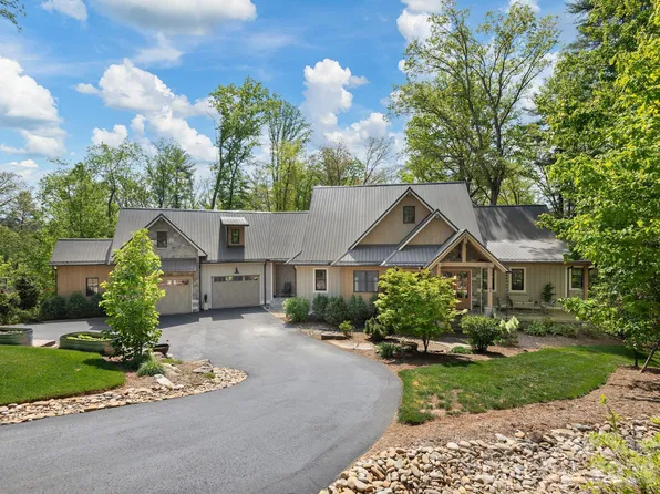 41 Hawberry Ct, Asheville, NC 28805