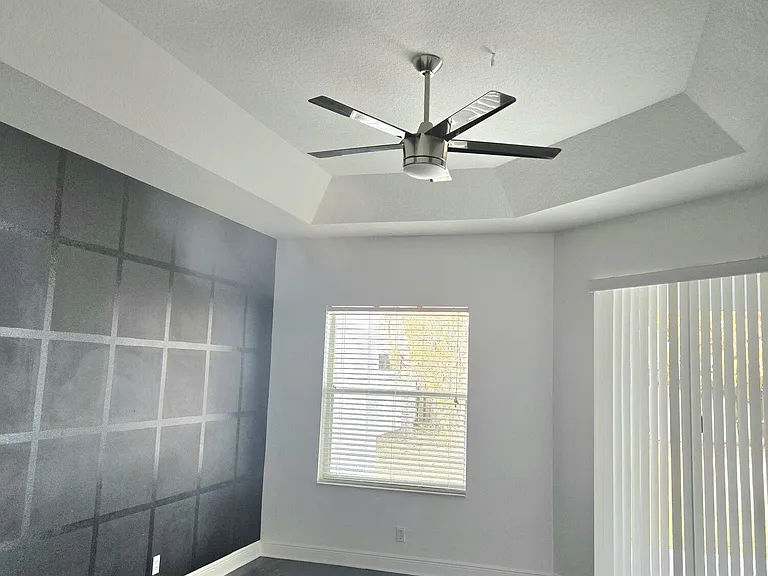 2472 SW Valnera St — Photo 14