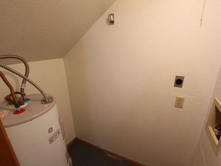 2645 N Valley View Rd #9107 — Photo 7