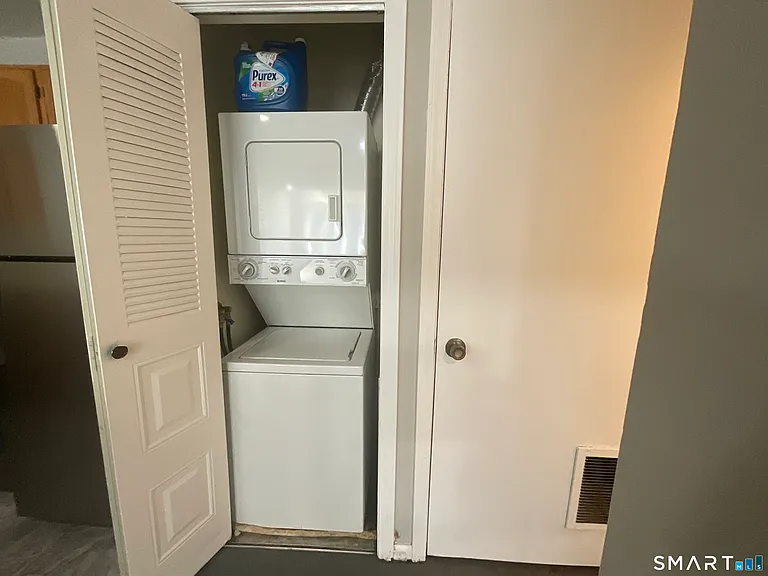 471 Whalley Ave #Q — Photo 10