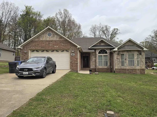 1920 Alex Dr, Jonesboro, AR 72401