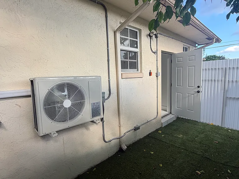 6330 Funston St — Photo 1