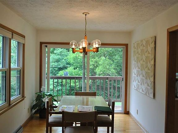 5th image of 20 Orchard Pl