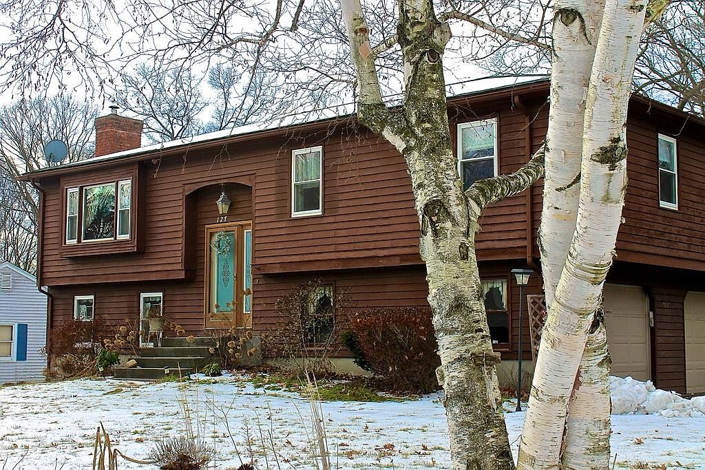 127 Susan Dr, Westfield, MA 01085 Zillow