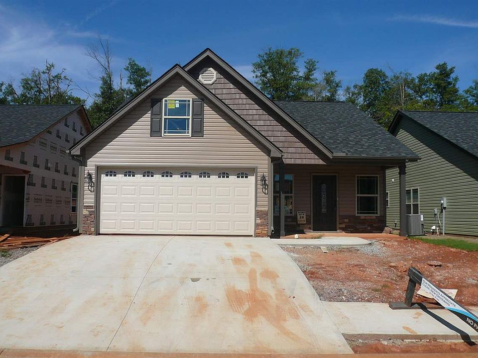 1st image of 204 Dellwood Dr