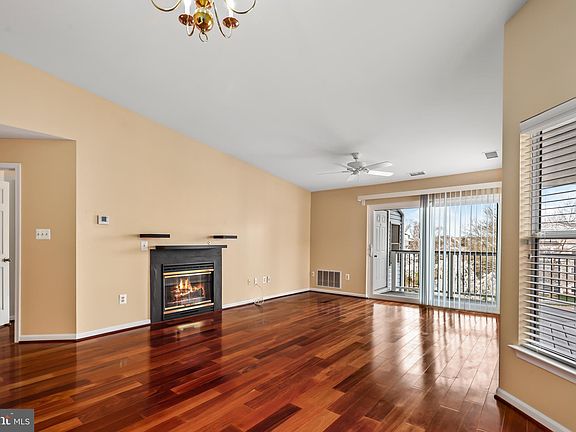 4th image of 44118 Natalie Ter Unit 302