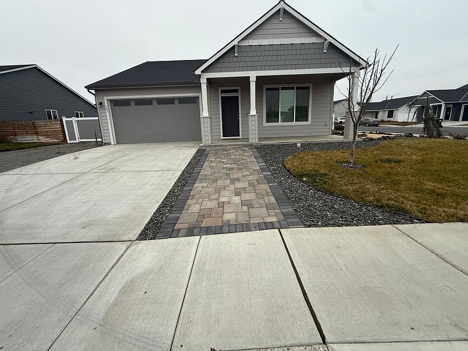 front walkway