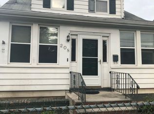 208 Washington Ave, Edison, NJ 08817