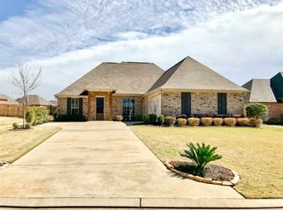 223 Falls Xing, Madison, MS 39110