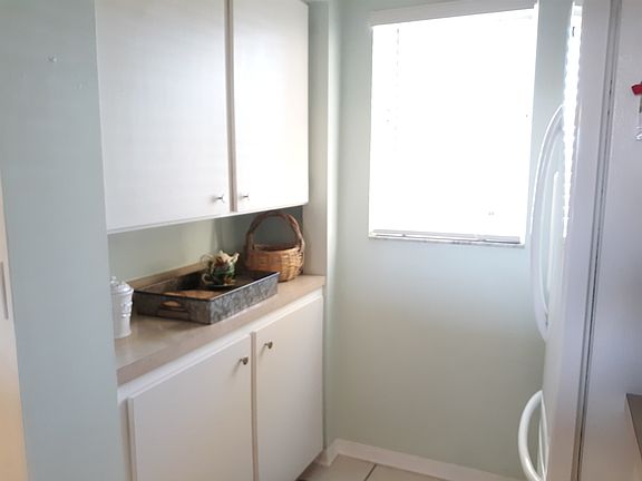 4th image of 406 Cerromar Cir N #4-326