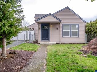 641 SE Ash St, Dallas, OR 97338