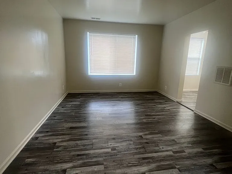 741 Alabama Ave SE — Photo 6