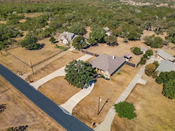 430 Humphrey Dr, Buda, TX 78610