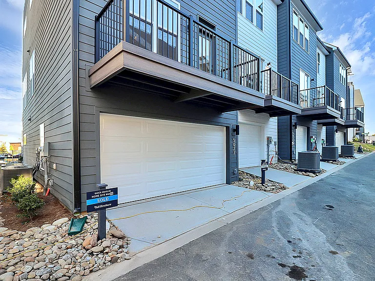 5027 Dutchess Dr #2 — Photo 19