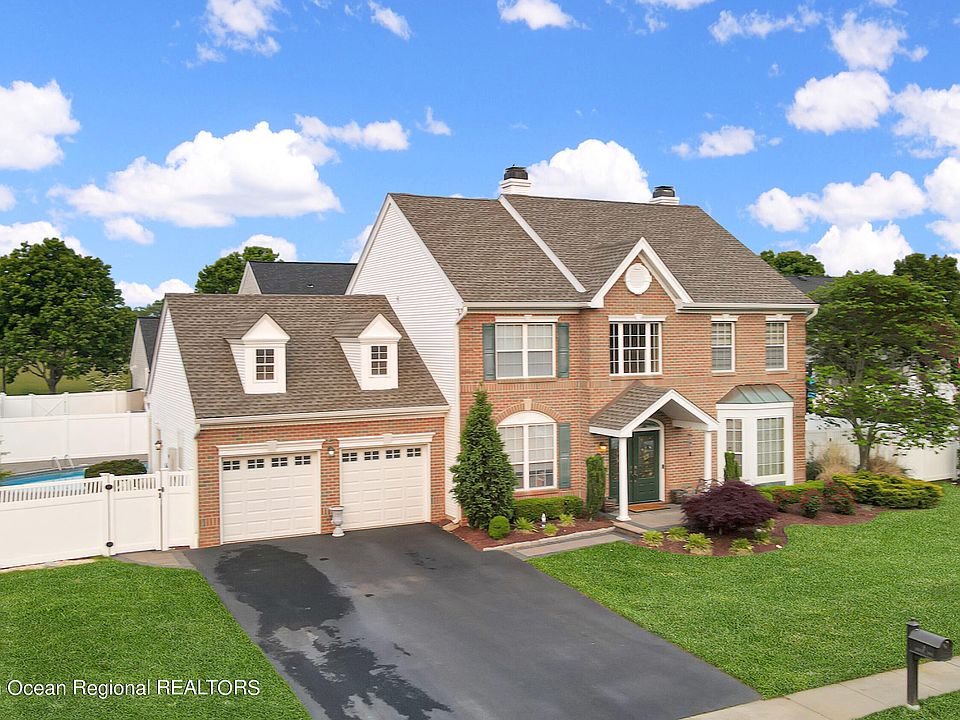 8 Syracuse Drive, Freehold, NJ 07728 Zillow