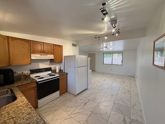 4th image of 1603 N Park Ave