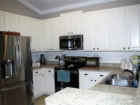 4th image of 488 Kestrel Dr
