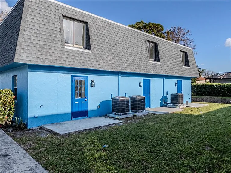 16200 Dublin Cir #3 — Photo 5