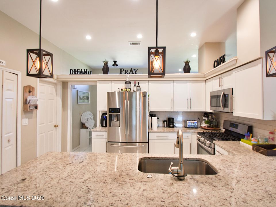 7227 Hammock Lakes Dr, Melbourne, FL 32940 Zillow