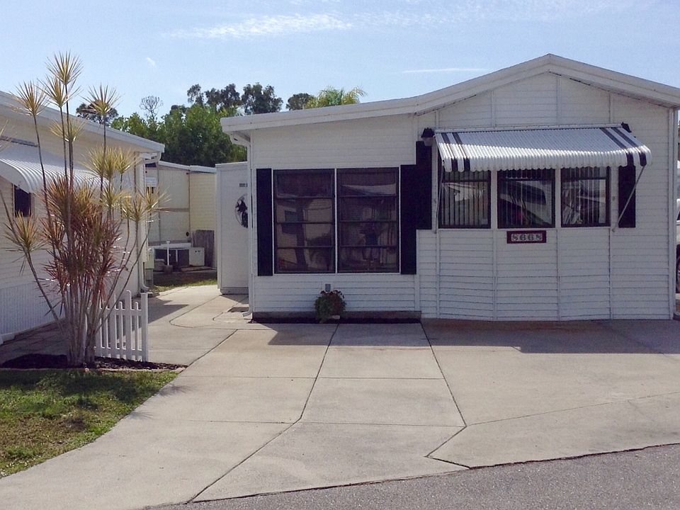 1st image of 8668 Covewood Dr