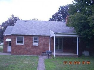 1815 Skyline Dr, Richmond Heights, OH 44143