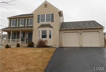 1st image of 2352 Blue Jay Dr