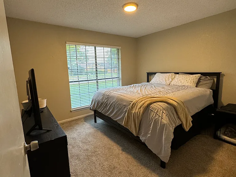 1317 Westpark Dr — Photo 17