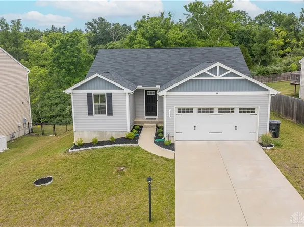 1902 Amelia Way, Moraine, OH 45439