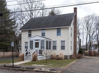 8 Middle St, Northampton, MA 01062