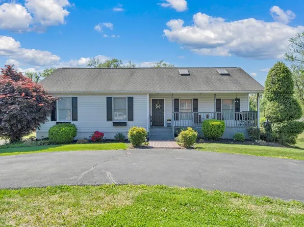 728 Harrison Ave, Salem, VA 24153