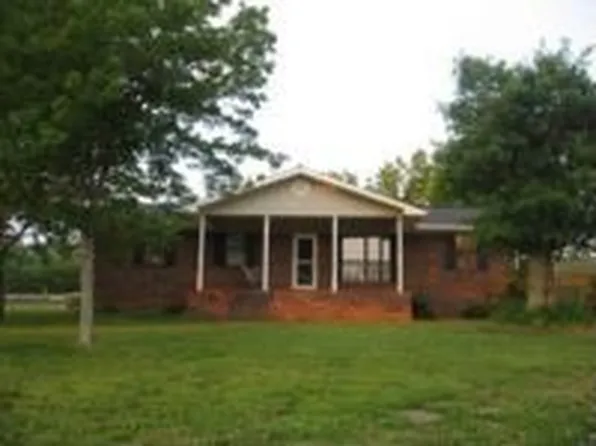 507 Big Spring Gap Rd, Pikeville, TN 37367