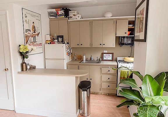 4th image of 10 Park Ave #8F