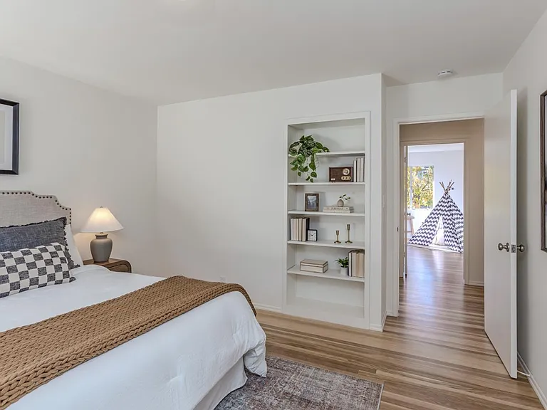 1755 Mora Ct — Photo 15