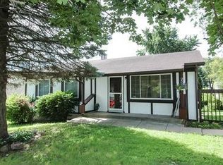 8509 Ramble Rd, Wonder Lake, IL 60097